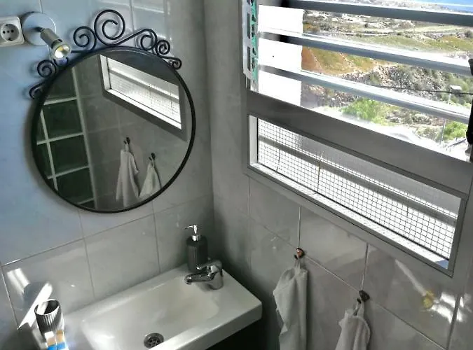 La Casa Del Barranco