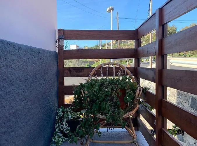 La Casa Del Barranco